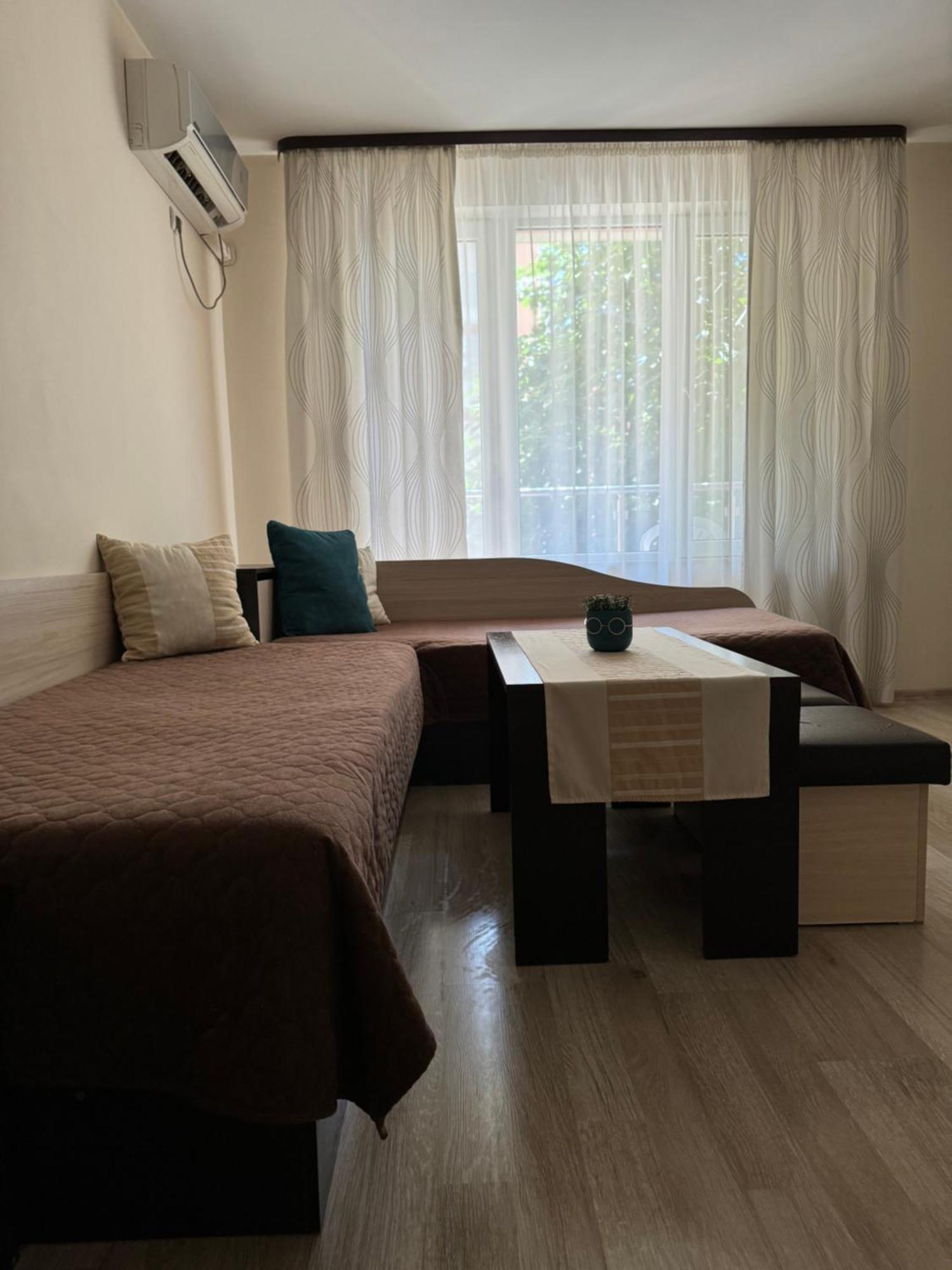 Hotel Topalovi Nesebar Bagian luar foto