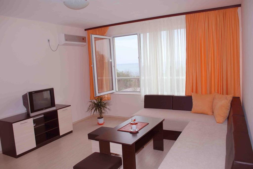 Hotel Topalovi Nesebar Bagian luar foto